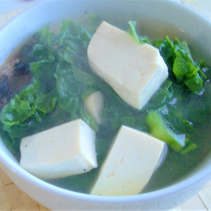 つるむらさきと豆腐のスープ